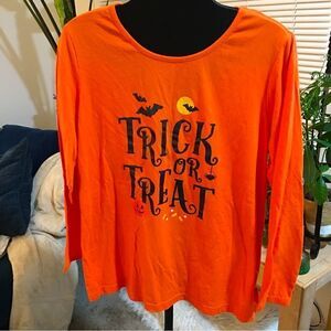 New! Super comfy Halloween 🎃 Tee